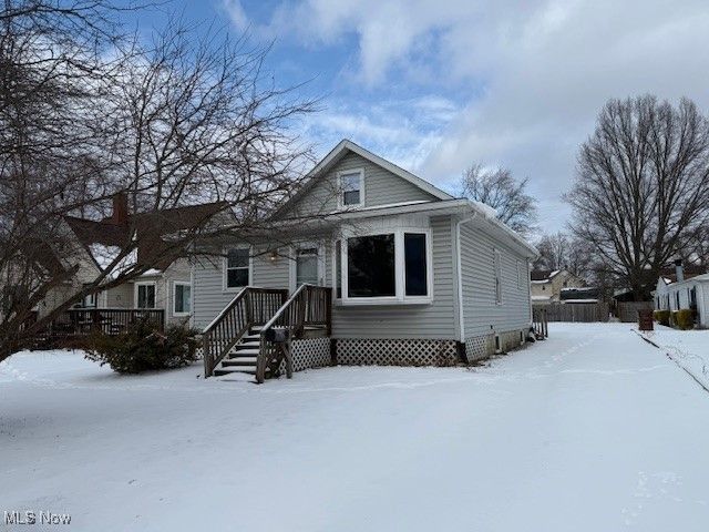 664 Crown Avenue, Ravenna, OH 44266 Main Photo