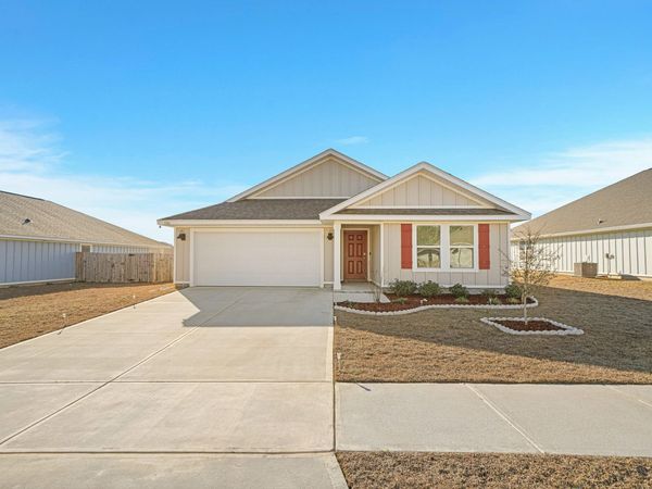 526 Mary Lou Way, Crestview, FL 32539