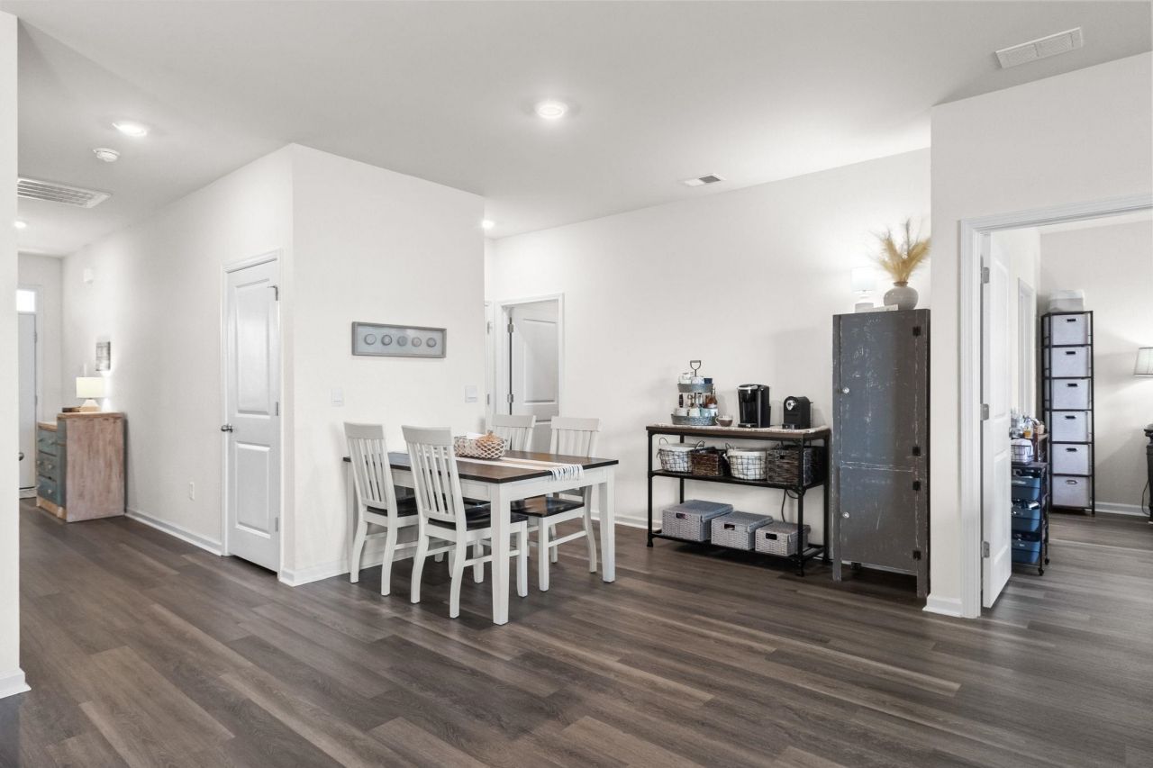 5068 Appleridge Dr.  Photo 13