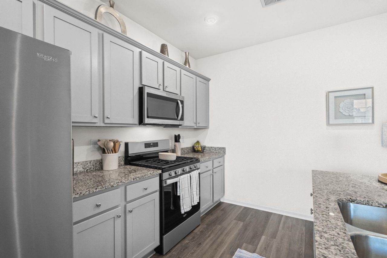 5068 Appleridge Dr.  Photo 17