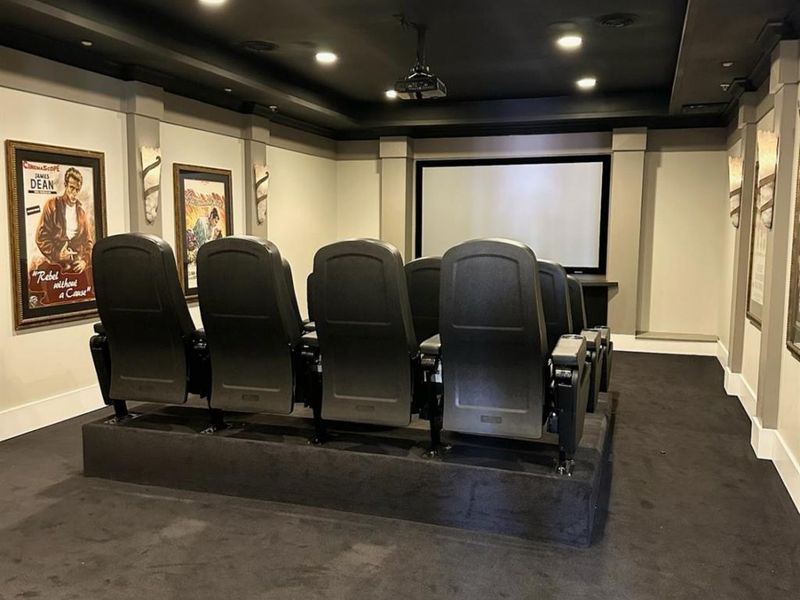 199 E Rochelle Street, Cincinnati, OH 45219 Photo 32