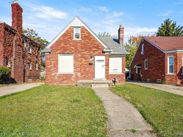 15011 Bringard Drive, Detroit, MI 48205