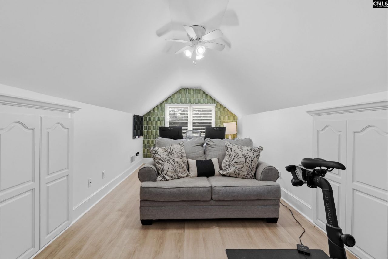 5950 Hampton Leas Lane Photo 30