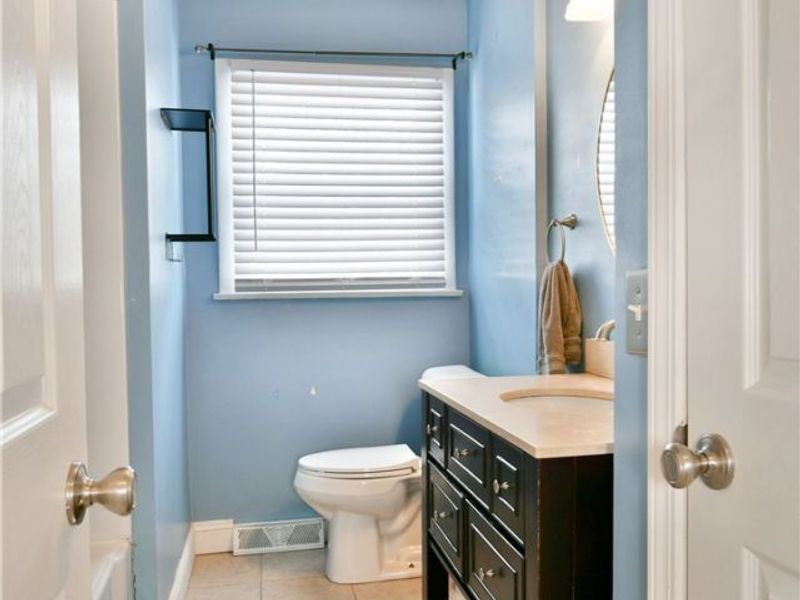 889 Edenridge Drive, Youngstown, OH 44512 Photo 20