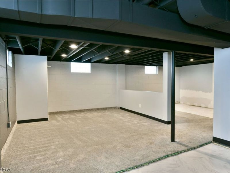 889 Edenridge Drive, Youngstown, OH 44512 Photo 37