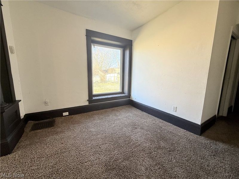 1433 Kenmore Boulevard, Unit 1, Akron, OH 44314 Photo 10