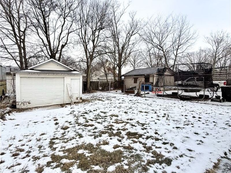 1433 Kenmore Boulevard, Unit 1, Akron, OH 44314 Photo 4