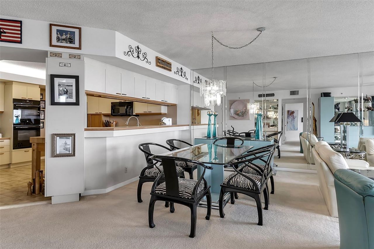 2110 Harbourside Drive, Unit 523, Longboat Key, FL 34228 Photo