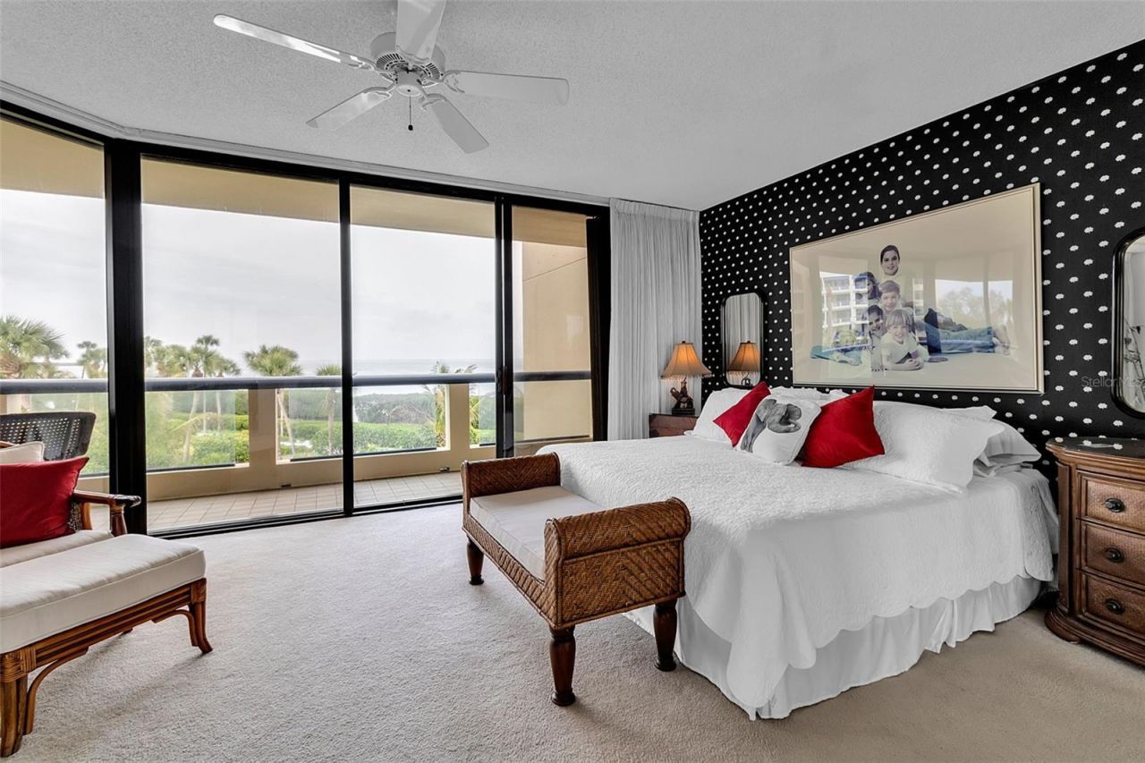 2110 Harbourside Drive, Unit 523, Longboat Key, FL 34228 Photo