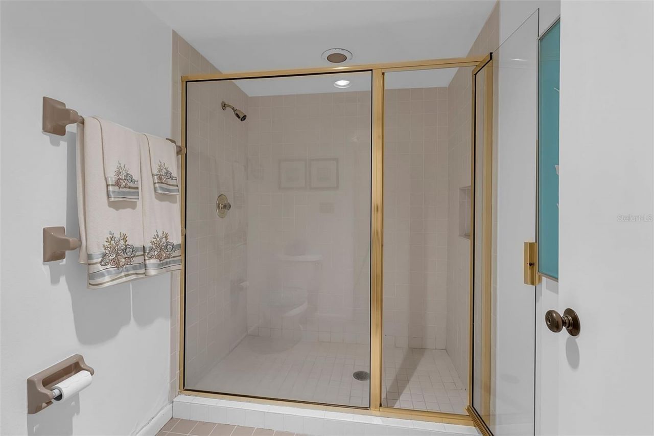 2110 Harbourside Drive, Unit 523, Longboat Key, FL 34228 Photo