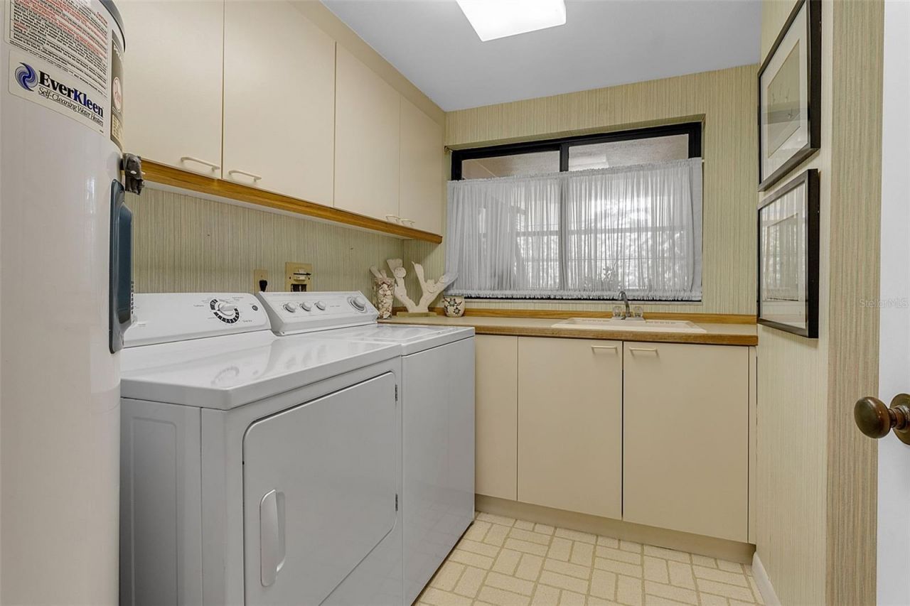 2110 Harbourside Drive, Unit 523, Longboat Key, FL 34228 Photo