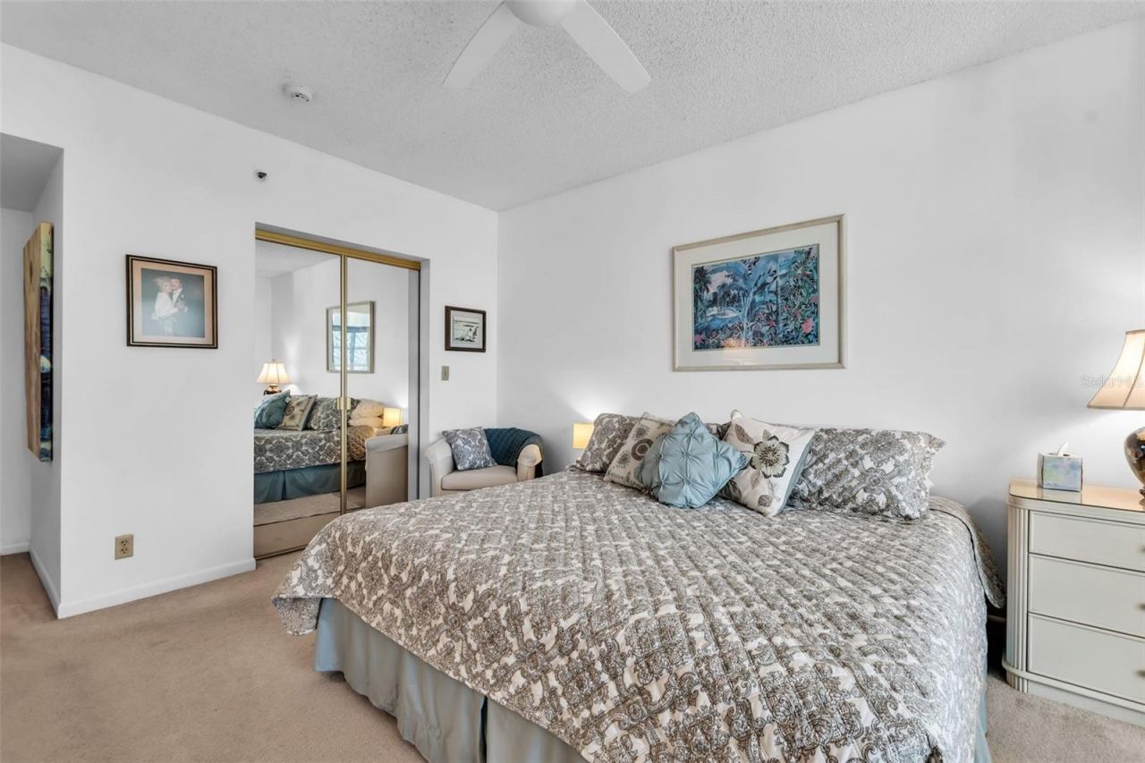 2110 Harbourside Drive , Unit 523, Longboat Key, FL 34228 Photo