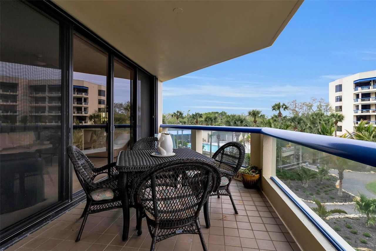 2110 Harbourside Drive, Unit 523, Longboat Key, FL 34228 Photo