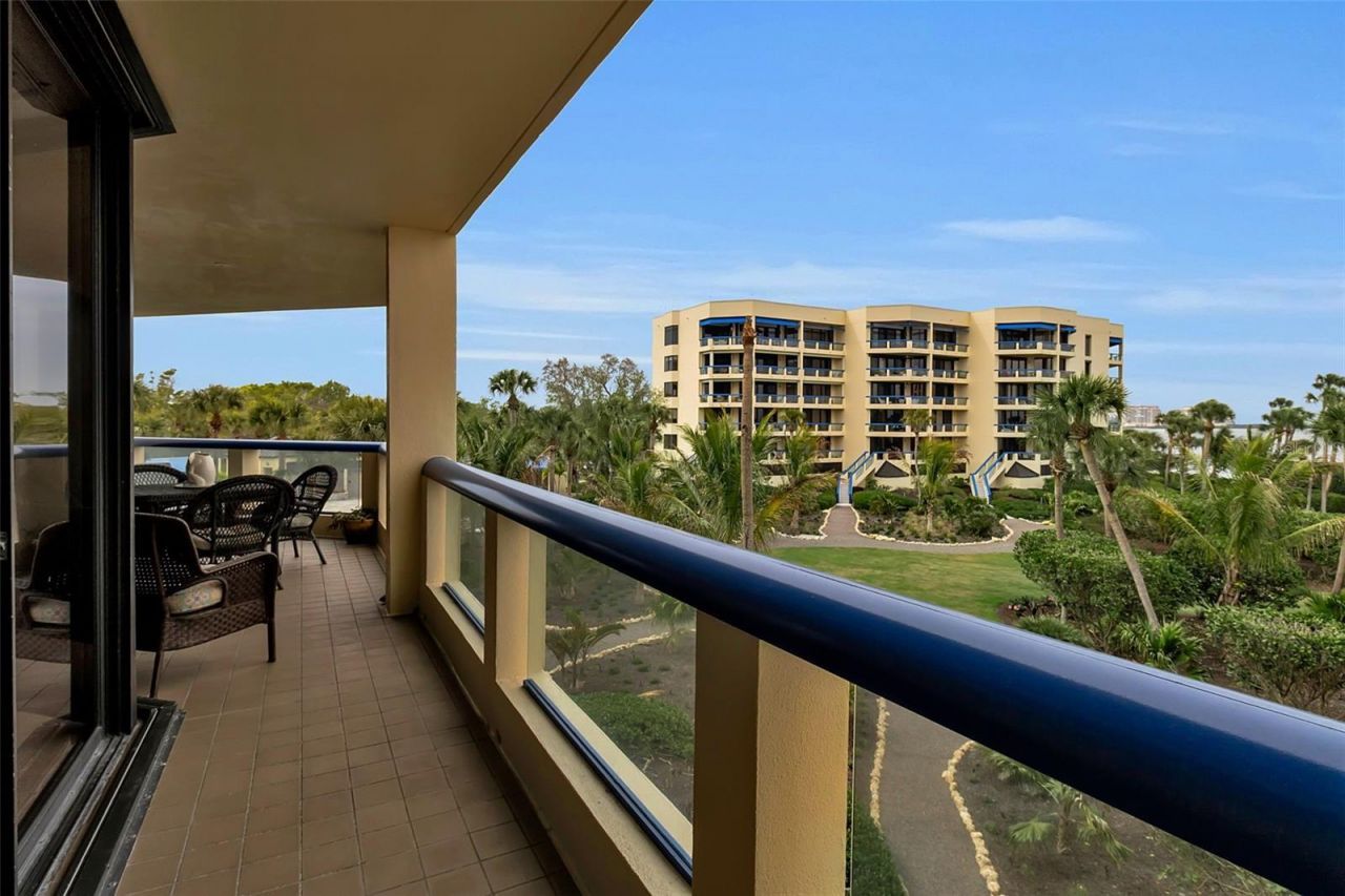 2110 Harbourside Drive, Unit 523, Longboat Key, FL 34228 Photo