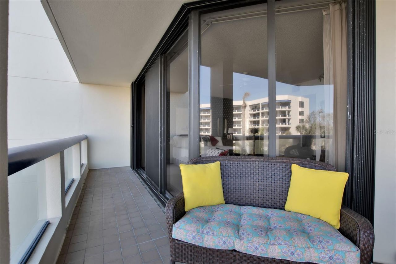 2110 Harbourside Drive , Unit 523, Longboat Key, FL 34228 Photo