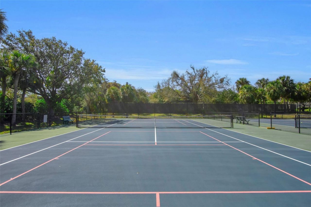 2110 Harbourside Drive, Unit 523, Longboat Key, FL 34228 Photo