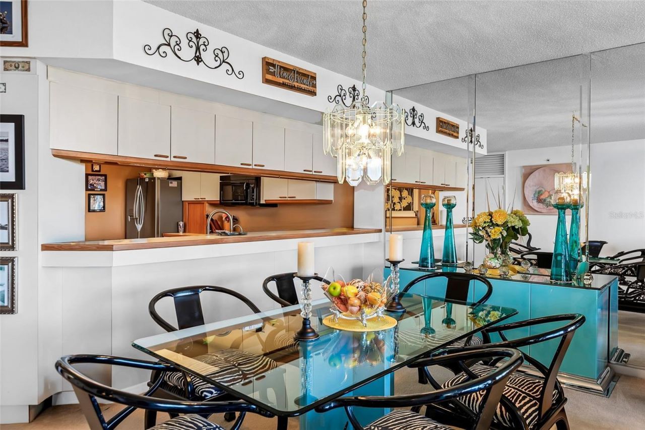 2110 Harbourside Drive , Unit 523, Longboat Key, FL 34228 Photo