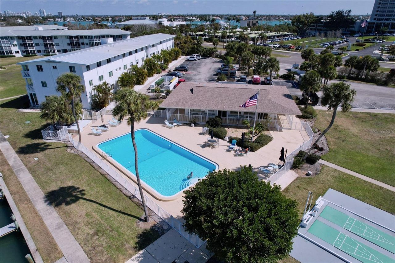 763 John Ringling Boulevard, Unit 36, Sarasota, FL 34236 Photo
