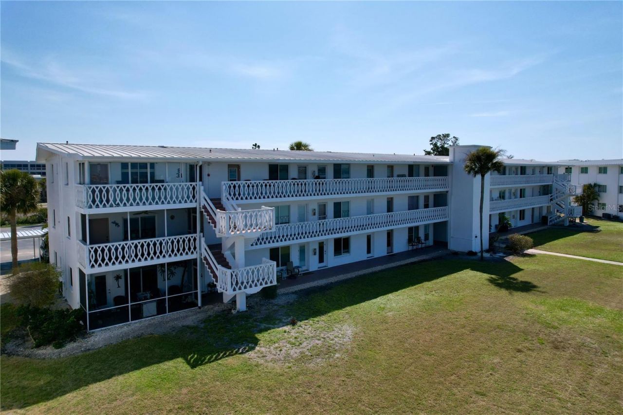 763 John Ringling Boulevard, Unit 36, Sarasota, FL 34236 Photo