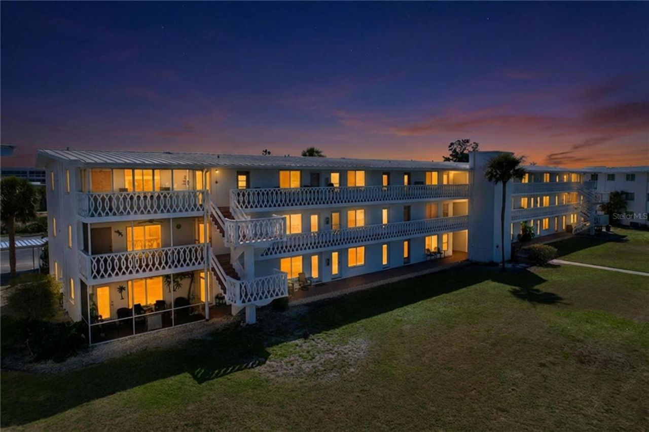 763 John Ringling Boulevard, Unit 36, Sarasota, FL 34236 Photo