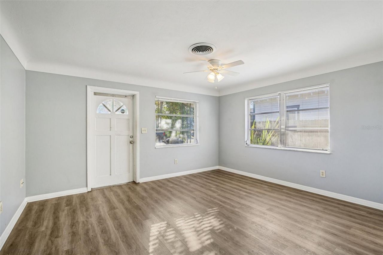 3026 8th Street N, Saint Petersburg, FL 33704 Photo