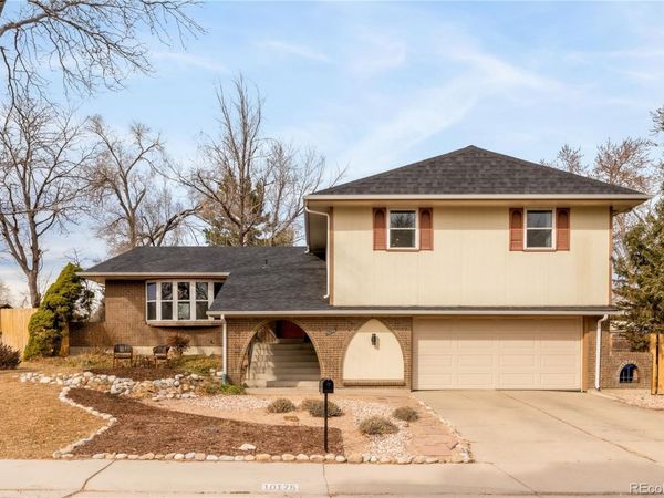 10175 W Hawaii Place, Lakewood, CO 80232