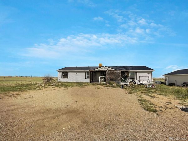 5991 S County Road 181 , Byers, CO 80103
