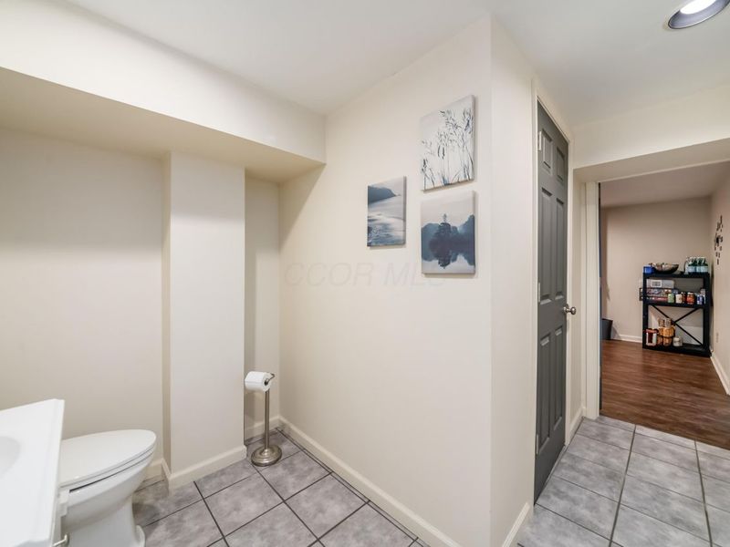 613 Mistletoe Street, Columbus, OH 43230 Photo 26