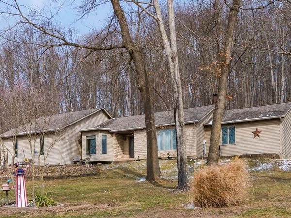 4491 Price Road NE, Newark, OH 43055