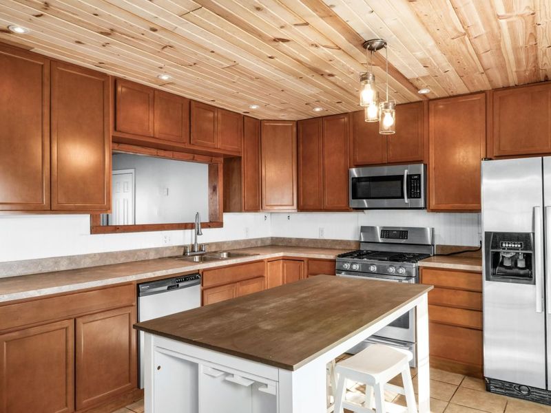 863 Cherrydale Avenue, Columbus, OH 43207 Photo 17