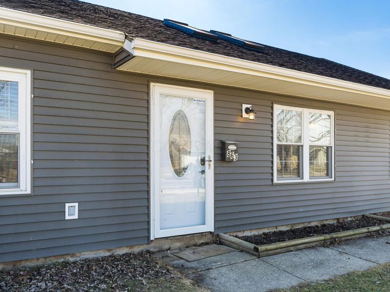 863 Cherrydale Avenue, Columbus, OH 43207 Photo 2