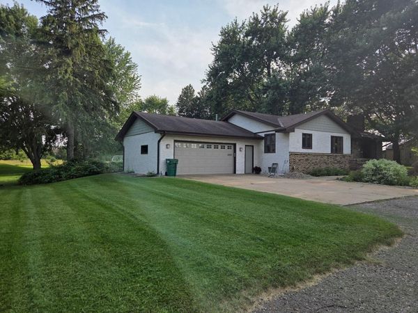 1660 Bunker Lake Boulevard NE, Ham Lake, MN 55304