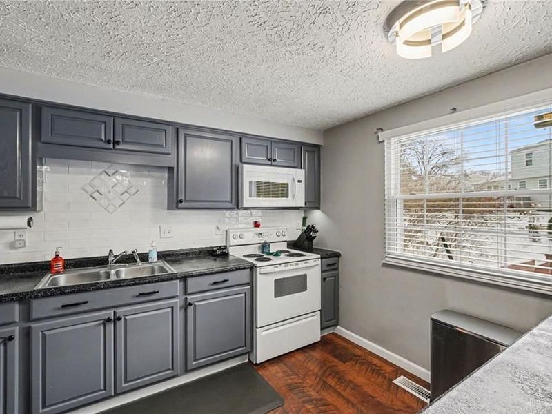 8409 Winding Trail Place, Deerfield Township, OH 45040 Photo 5