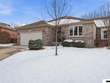 6707 Flint Ridge Road, Lincoln, NE 68506