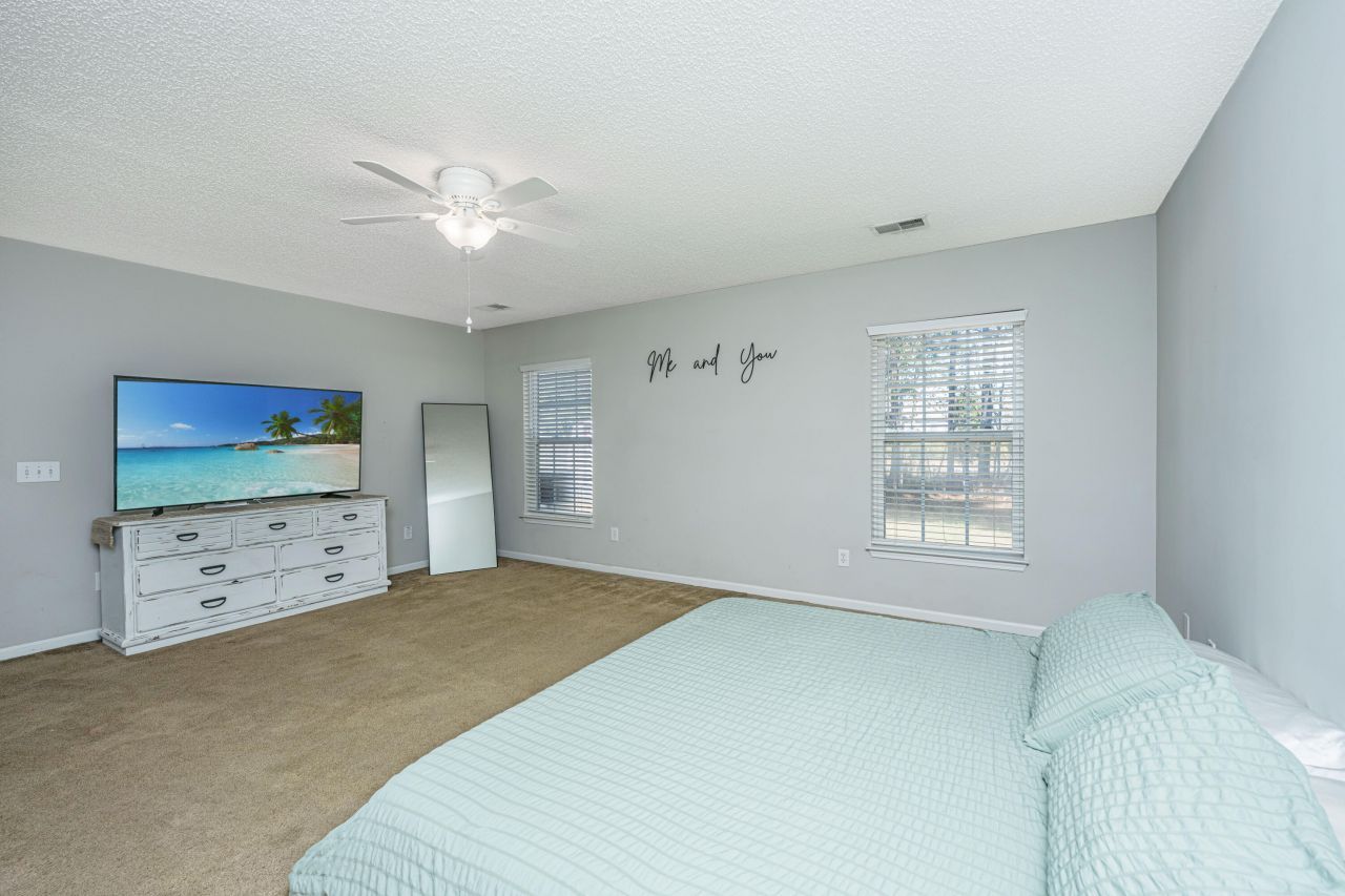 220 Wildberry Lane Photo 18