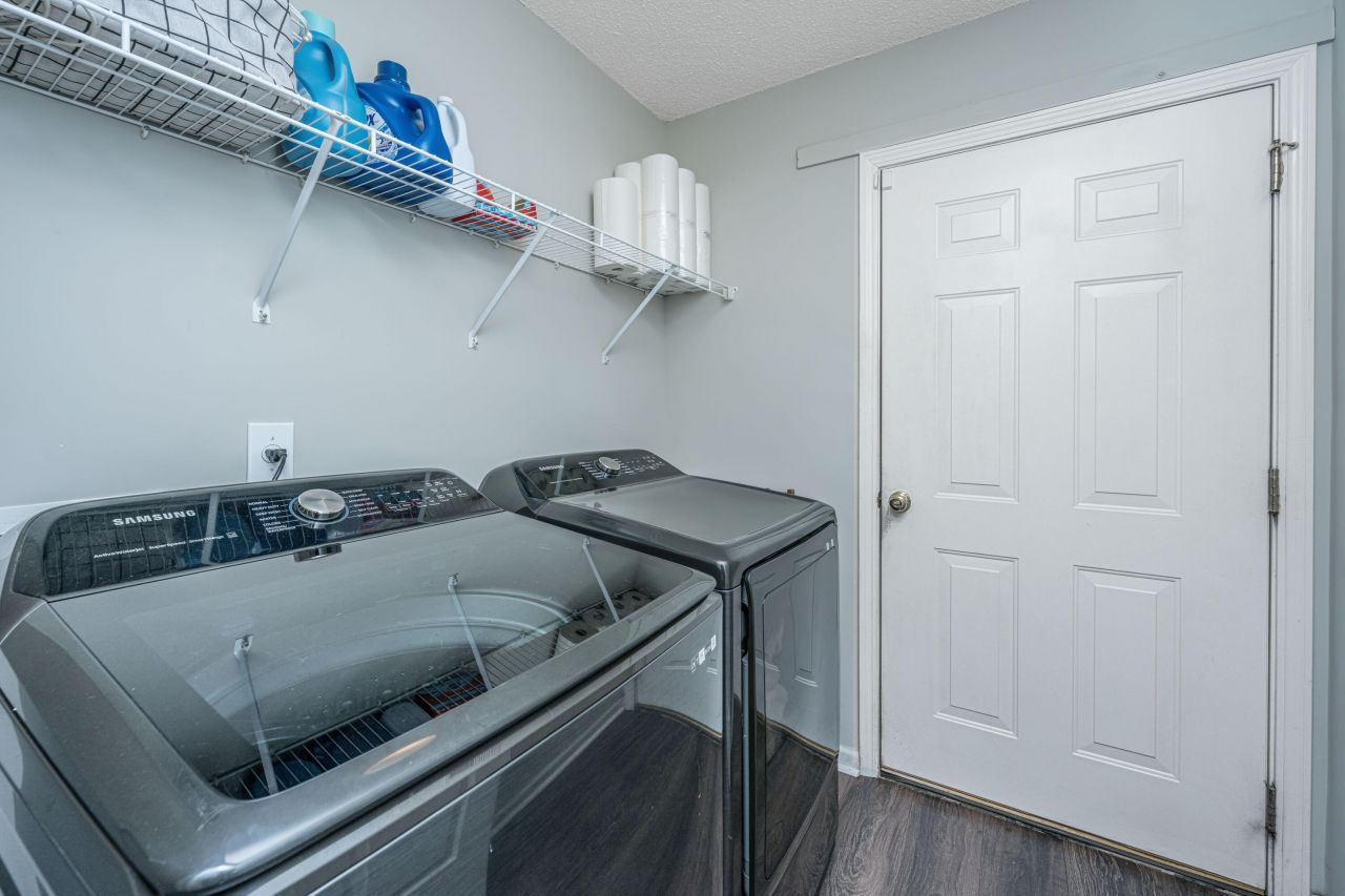 220 Wildberry Lane Photo 27