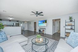 220 Wildberry Lane photo 4