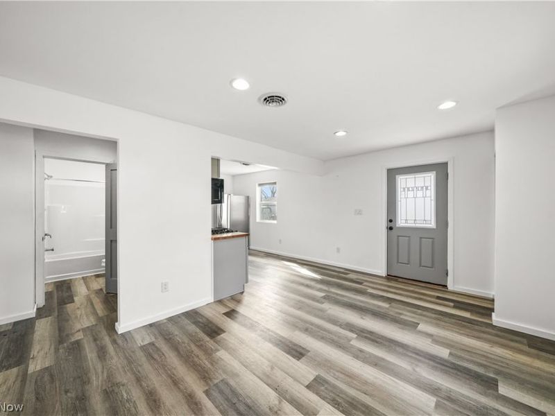 414 Maple Drive, Newton Falls, OH 44444 Photo 21