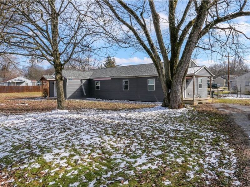 414 Maple Drive, Newton Falls, OH 44444 Photo 3