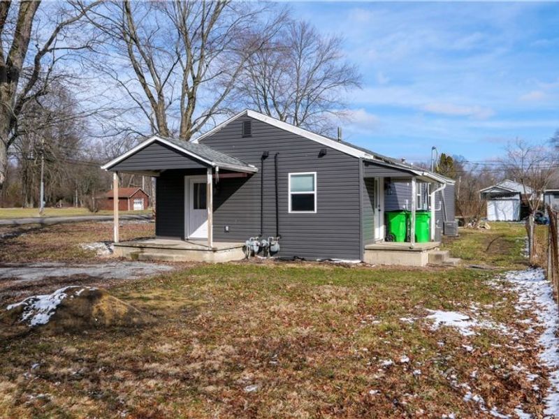 414 Maple Drive, Newton Falls, OH 44444 Photo 5