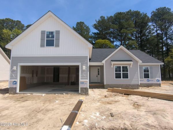 2325 Rhinestone Drive, Winterville, NC 28590
