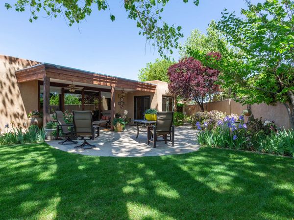 1904 San Rio Court NW, Albuquerque, NM 87107