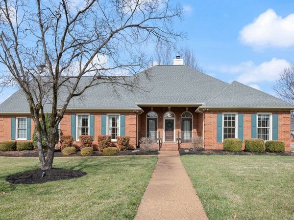 618 Palisade Dr, Murfreesboro, TN 37129