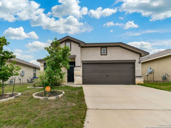 12619 Delcia Trl, San Antonio, TX 78249