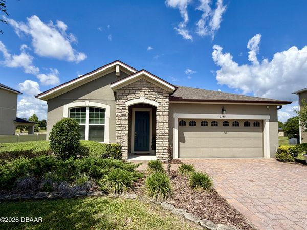 2344 Oxmoor Drive, DeLand, FL 32724