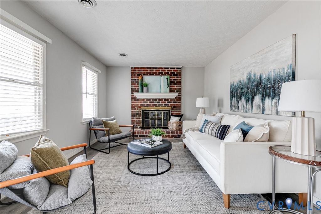 7250 Walnut Grove Drive Mechanicsville, VA 23111