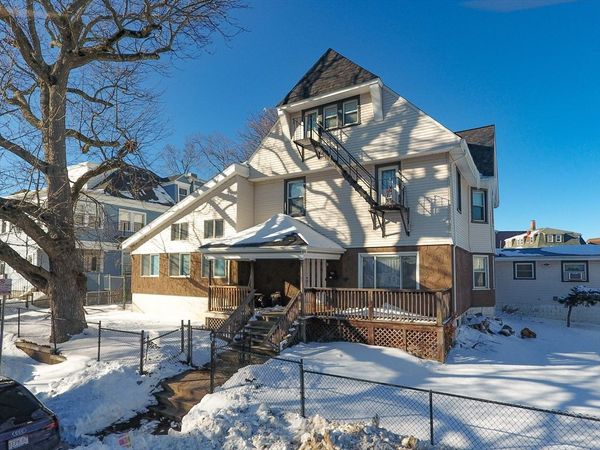 31 Bradshaw St, Boston, MA 02121