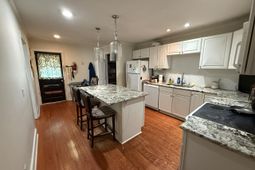 5069 Walker Street photo 4