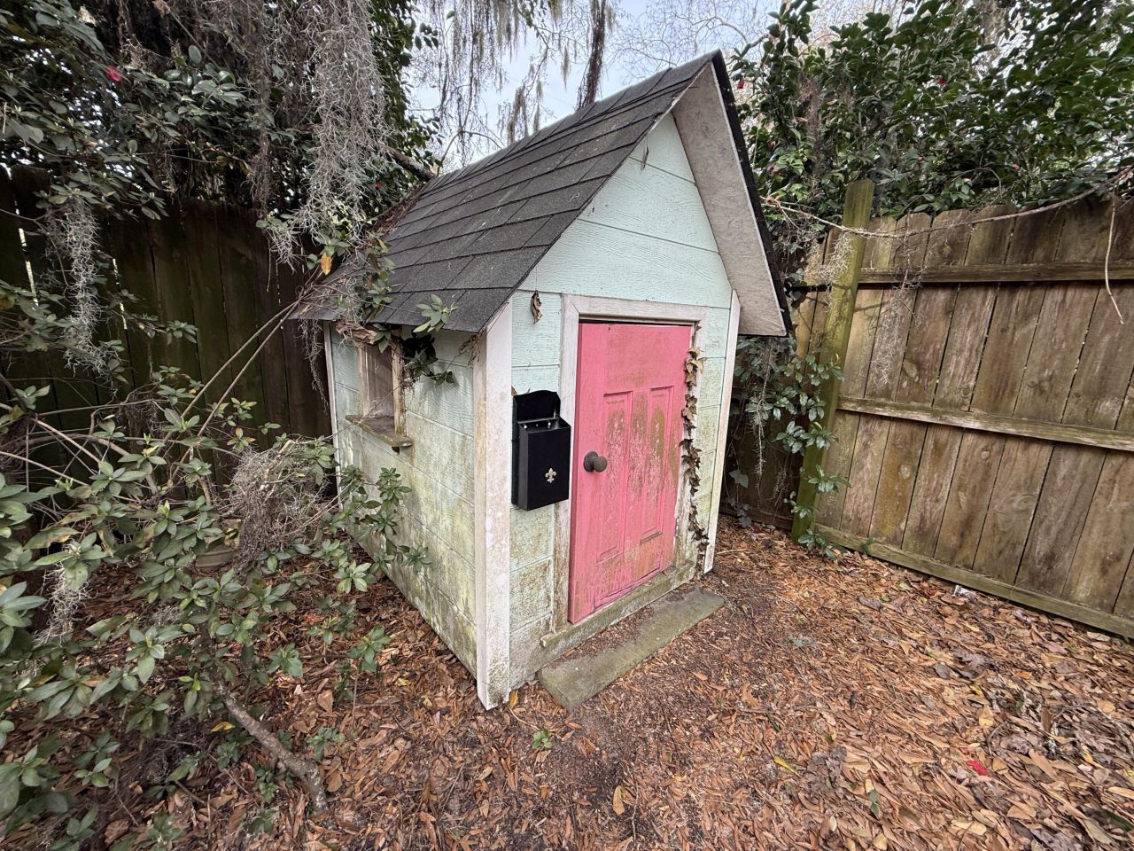 5069 Walker Street Photo 26