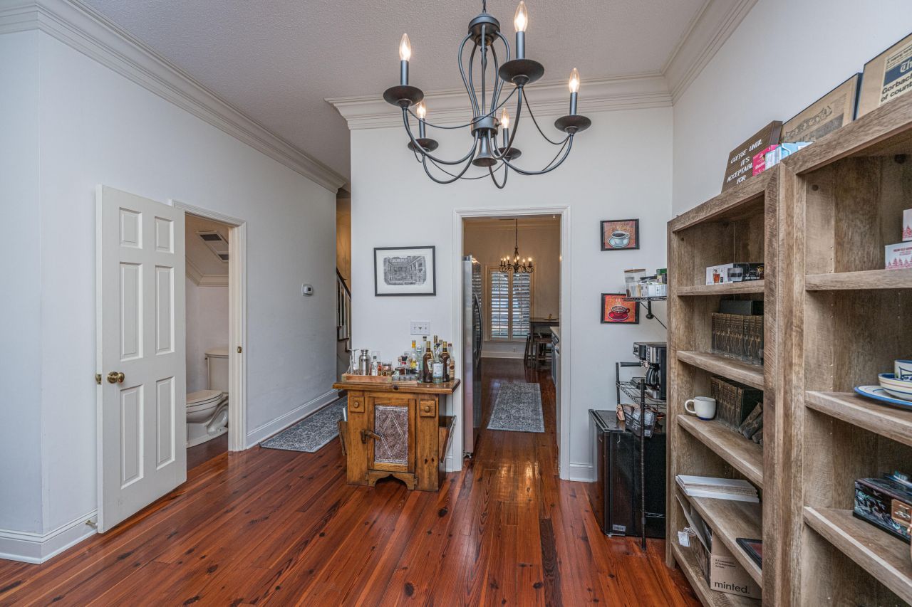 205 Woodlake Drive Photo 14